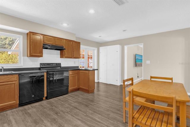 106 OAK STREET, Altamonte Springs, FL 32714