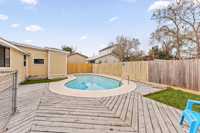 5311 Gano Street, Houston, TX 77009