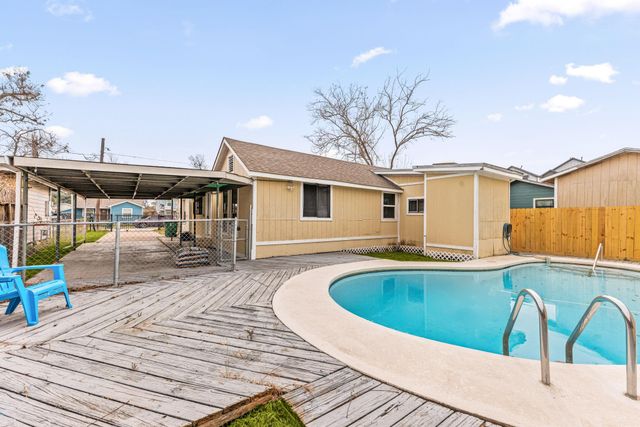 5311 Gano Street, Houston, TX 77009