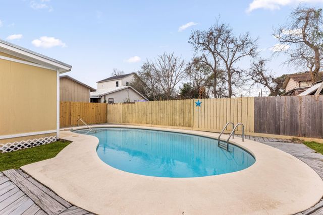 5311 Gano Street, Houston, TX 77009