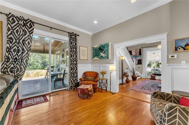 501 N Walnut Avenue, Fayetteville, AR 72701