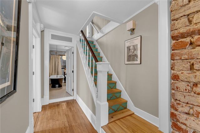 501 N Walnut Avenue, Fayetteville, AR 72701