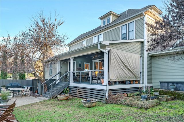 501 N Walnut Avenue, Fayetteville, AR 72701