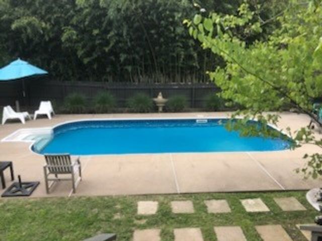 501 N Walnut Avenue, Fayetteville, AR 72701