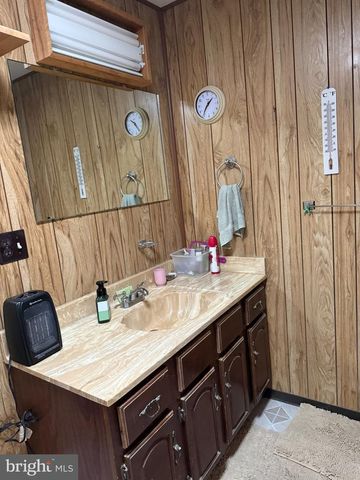 740 GLASSBORO RD, Williamstown, NJ 08094