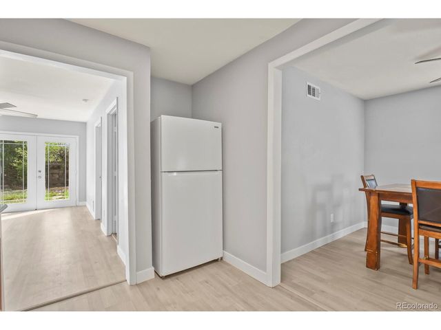 940 Vaughn St, Aurora, CO 80011