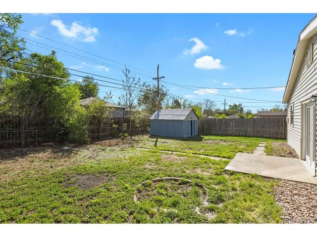 940 Vaughn St, Aurora, CO 80011