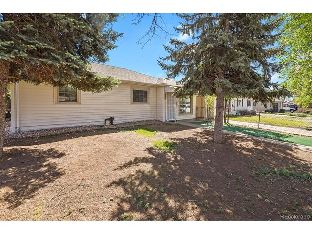 940 Vaughn St, Aurora, CO 80011