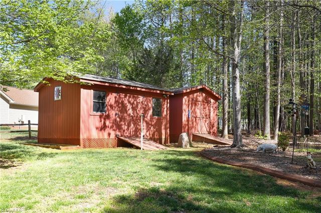 1631 Berry Lane, Pleasant Garden, NC 27313