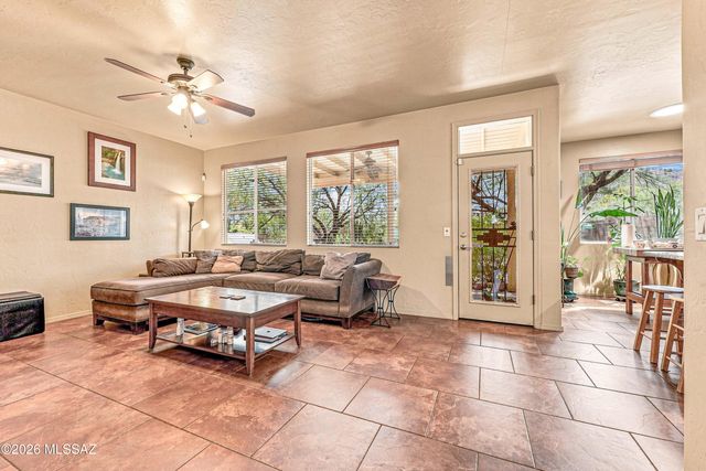 3001 W Desert Glory Drive, Tucson, AZ 85745