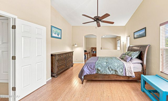 3001 W Desert Glory Drive, Tucson, AZ 85745