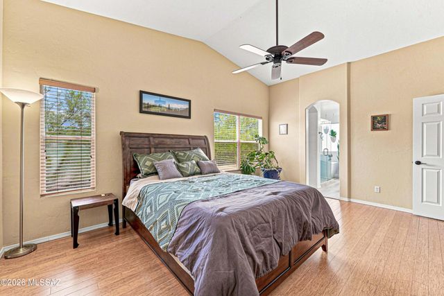 3001 W Desert Glory Drive, Tucson, AZ 85745