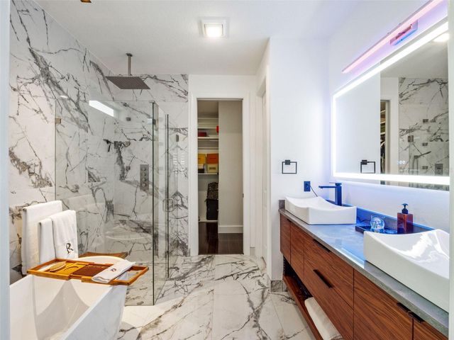 9225 HANGING VINE COURT, Orlando, FL 32836