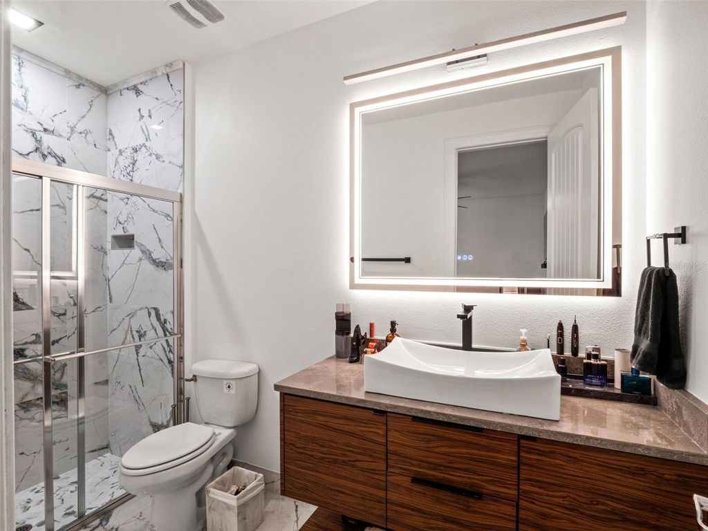 Image 33 of property listing at 9225 HANGING VINE COURT, Orlando, FL 32836