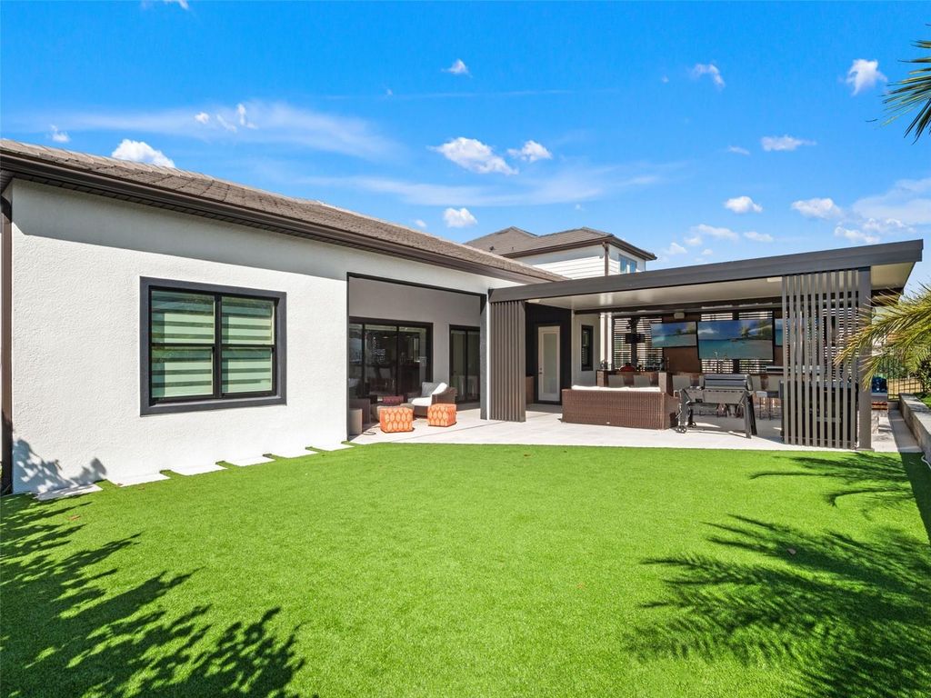 Image 41 of property listing at 9225 HANGING VINE COURT, Orlando, FL 32836