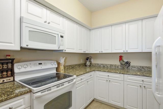 4516 SEAGULL DRIVE 502, New Port Richey, FL 34652