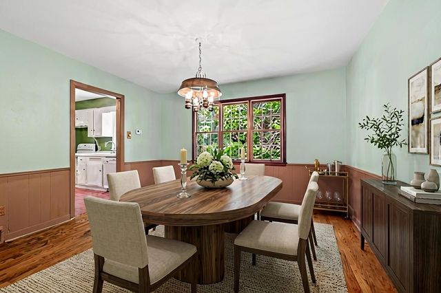 89 MARKHAM DRIVE, Mt Lebanon, PA 15228