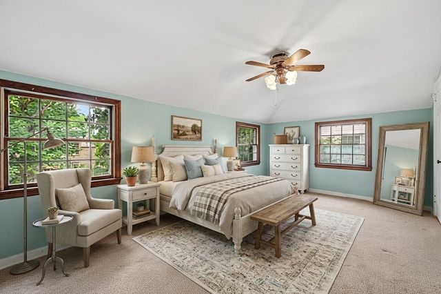 89 MARKHAM DRIVE, Mt Lebanon, PA 15228