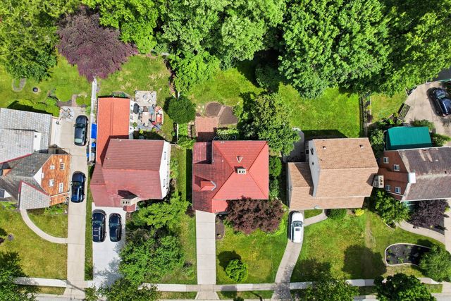 89 MARKHAM DRIVE, Mt Lebanon, PA 15228