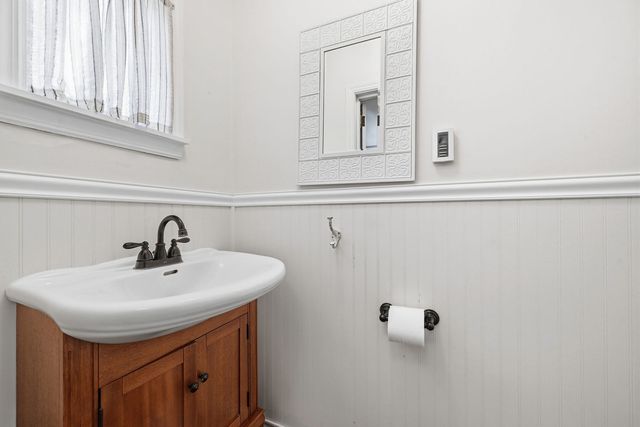 89 MARKHAM DRIVE, Mt Lebanon, PA 15228