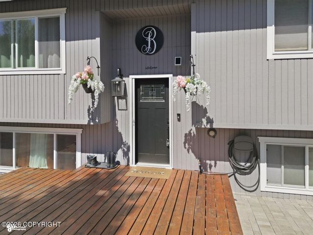 3731 Gary Cooper Circle, Anchorage, AK 99507