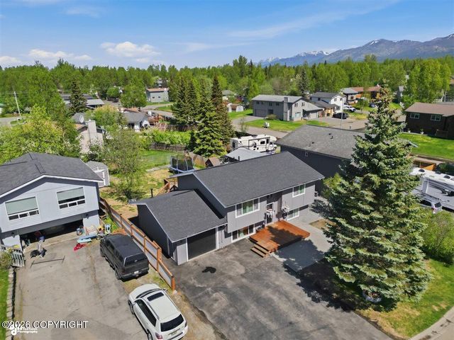 3731 Gary Cooper Circle, Anchorage, AK 99507