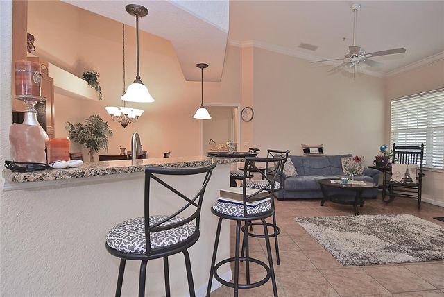 1000 GARDENS EDGE DRIVE 1023, Venice, FL 34285