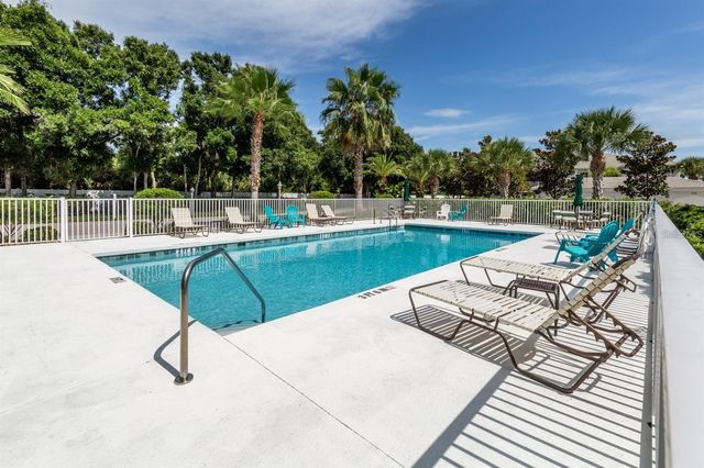 1000 GARDENS EDGE DRIVE 1023, Venice, FL 34285