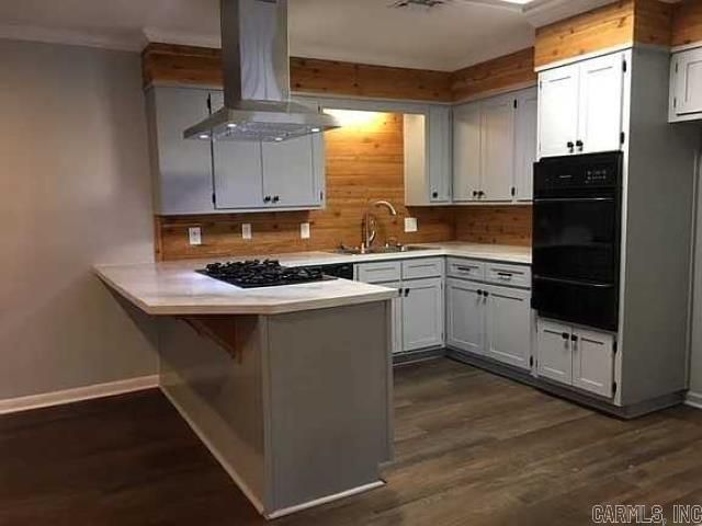 404 Parkway Avenue, White Hall, AR 71602