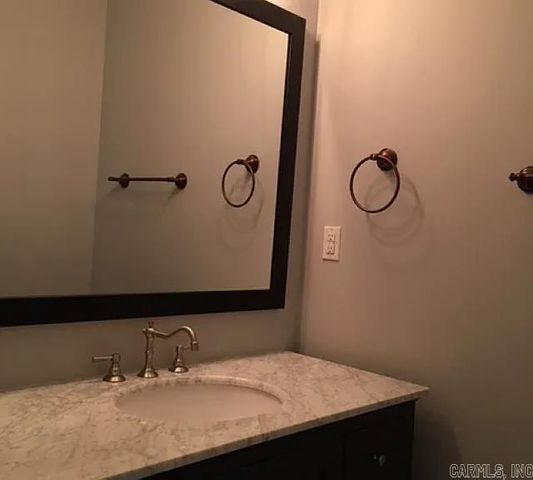 404 Parkway Avenue, White Hall, AR 71602