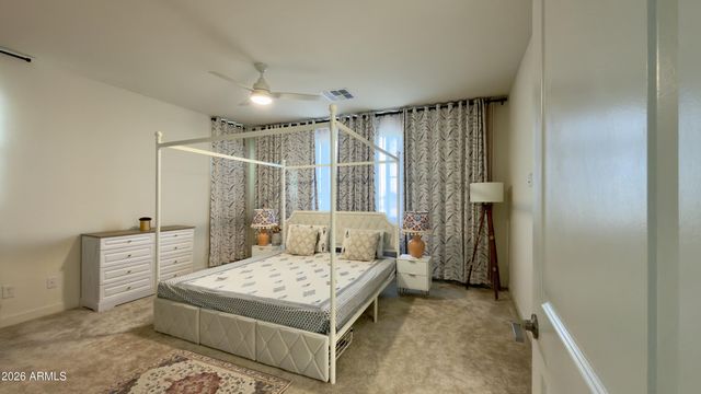 5525 S RED ROCK Street, Gilbert, AZ 85298