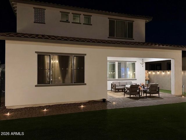5525 S RED ROCK Street, Gilbert, AZ 85298