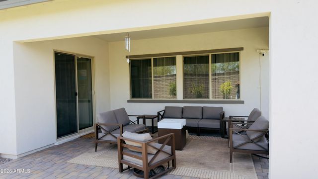 5525 S RED ROCK Street, Gilbert, AZ 85298