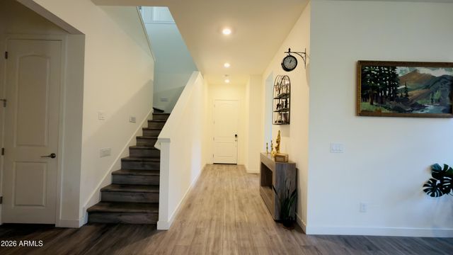 5525 S RED ROCK Street, Gilbert, AZ 85298