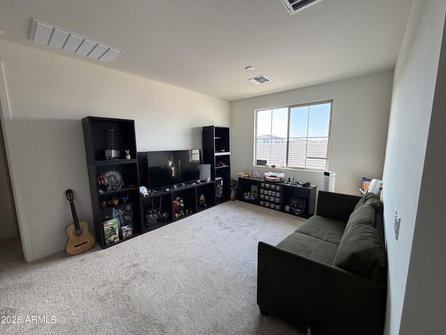 5525 S RED ROCK Street, Gilbert, AZ 85298