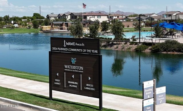 5525 S RED ROCK Street, Gilbert, AZ 85298