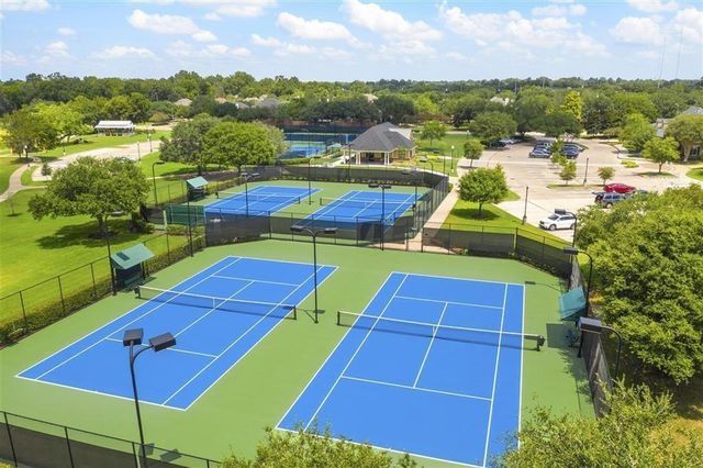 2502 Forest Side Court, Missouri City, TX 77459