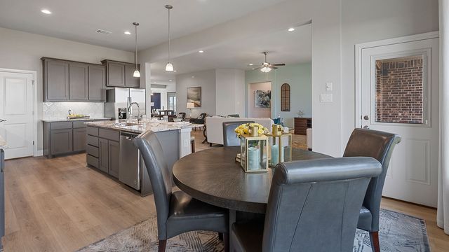 6851 BRAHMAN Drive, Arlington, TX 76001