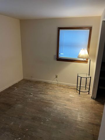 742 Lakeview Drive, Harrison, MI 48625