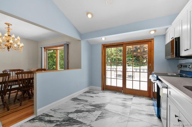 3951 Bernice Road, Seaford, NY 11783