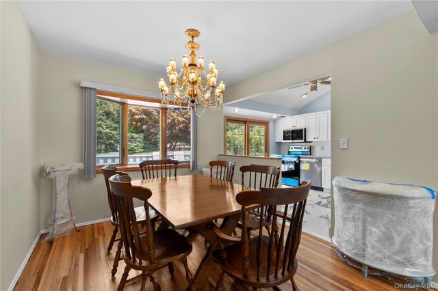 3951 Bernice Road, Seaford, NY 11783
