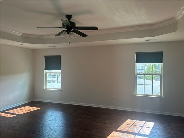 2932 E Pinnacle Dr, South Fayette, PA 15057