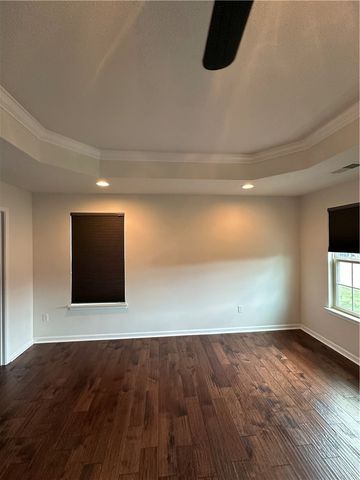 2932 E Pinnacle Dr, South Fayette, PA 15057