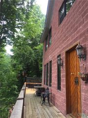 1806 Upper Burma Road, Spafford, NY 13152