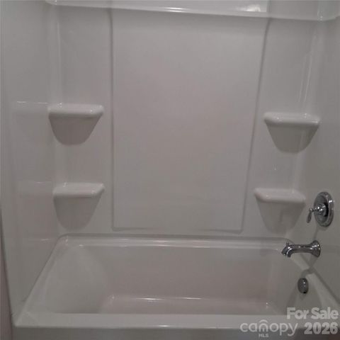4213 Stoneygreen Lane, Charlotte, NC 28215