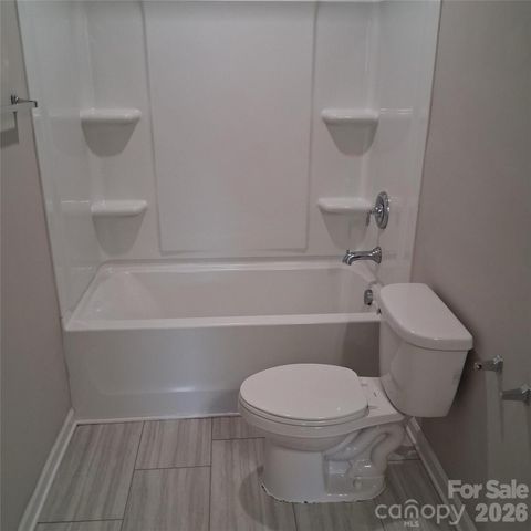 4213 Stoneygreen Lane, Charlotte, NC 28215