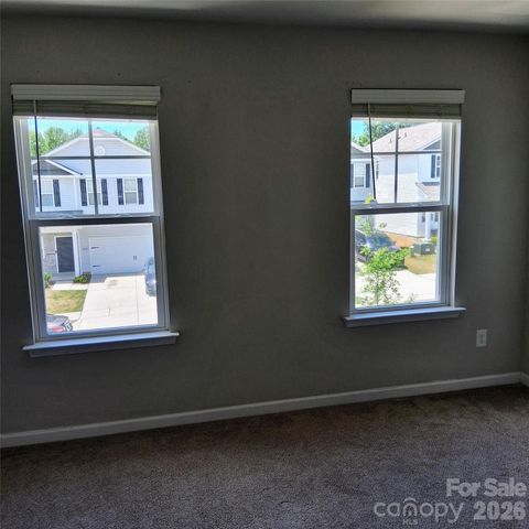 4213 Stoneygreen Lane, Charlotte, NC 28215