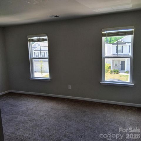 4213 Stoneygreen Lane, Charlotte, NC 28215