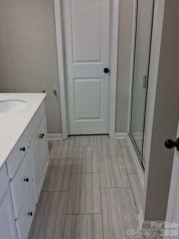 4213 Stoneygreen Lane, Charlotte, NC 28215