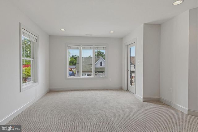 1007 GALESVILLE RD, Galesville, MD 20765